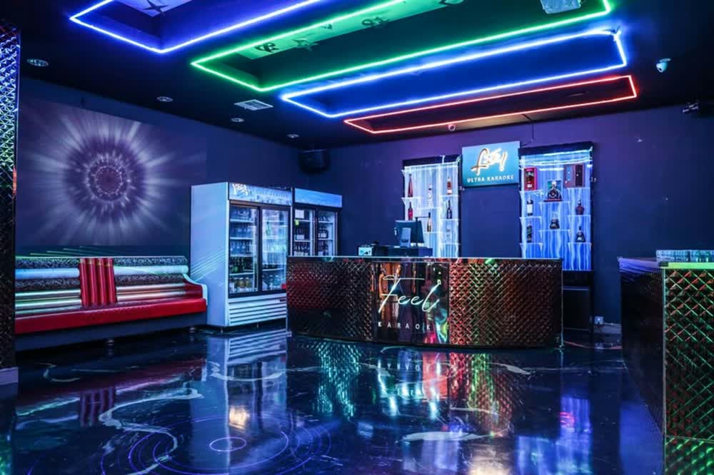 Soirée karaoké dans un bar : un jeudi soir qui fait le plein